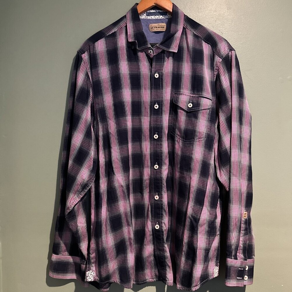 Tommy Bahama Men's long sleeve button down Shirt M Preppy  Academia Business